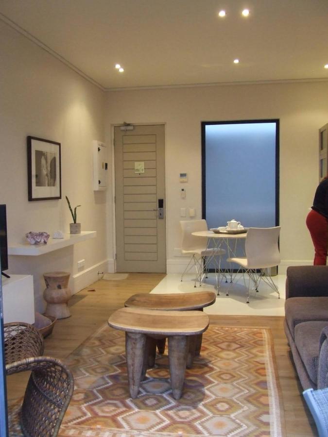 210 Gallery Luxury Studio Apartment Knysna Ngoại thất bức ảnh