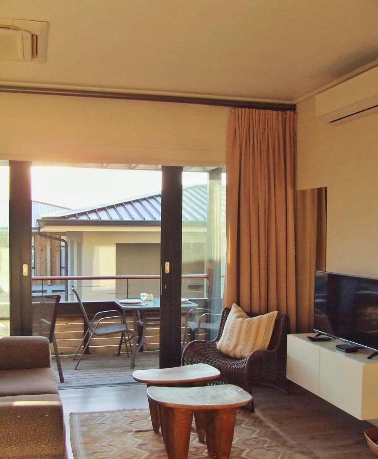 210 Gallery Luxury Studio Apartment Knysna Ngoại thất bức ảnh