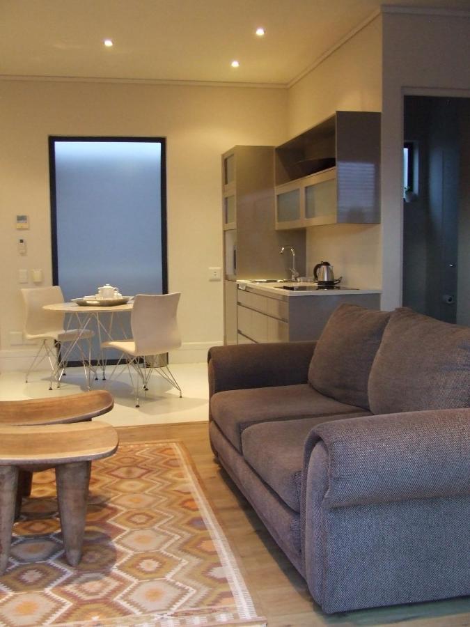 210 Gallery Luxury Studio Apartment Knysna Ngoại thất bức ảnh